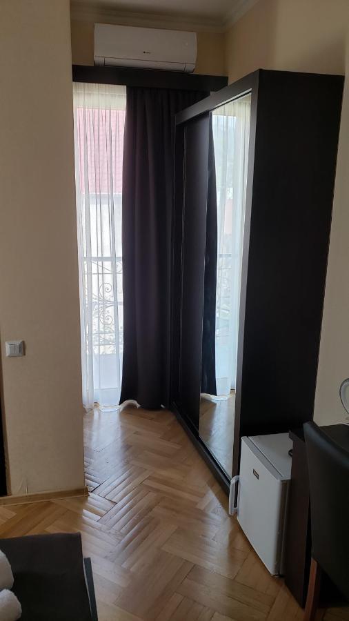 Family Guest House Tiflis Dış mekan fotoğraf